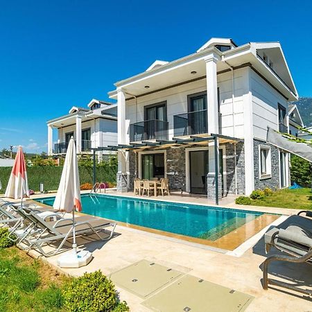 4 Bedroom Holiday Villa In Hisaroenue Oeluedeniz- Gold Rose เฟทิเย ภายนอก รูปภาพ