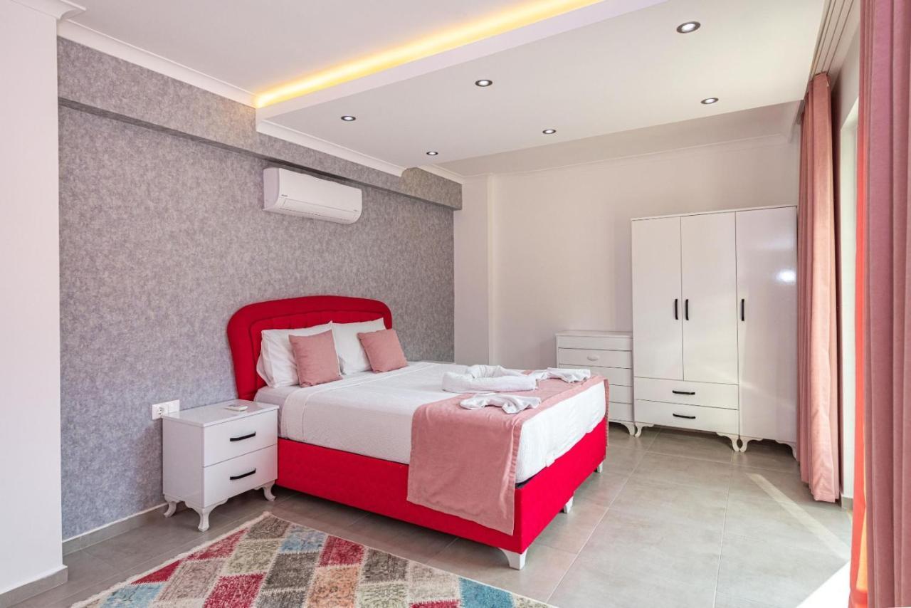 4 Bedroom Holiday Villa In Hisaroenue Oeluedeniz- Gold Rose เฟทิเย ภายนอก รูปภาพ