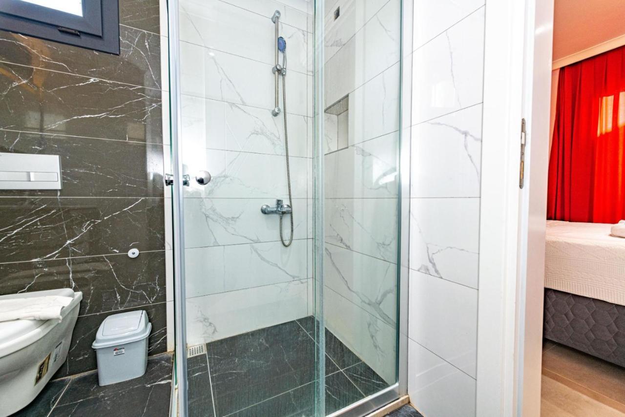 4 Bedroom Holiday Villa In Hisaroenue Oeluedeniz- Gold Rose เฟทิเย ภายนอก รูปภาพ