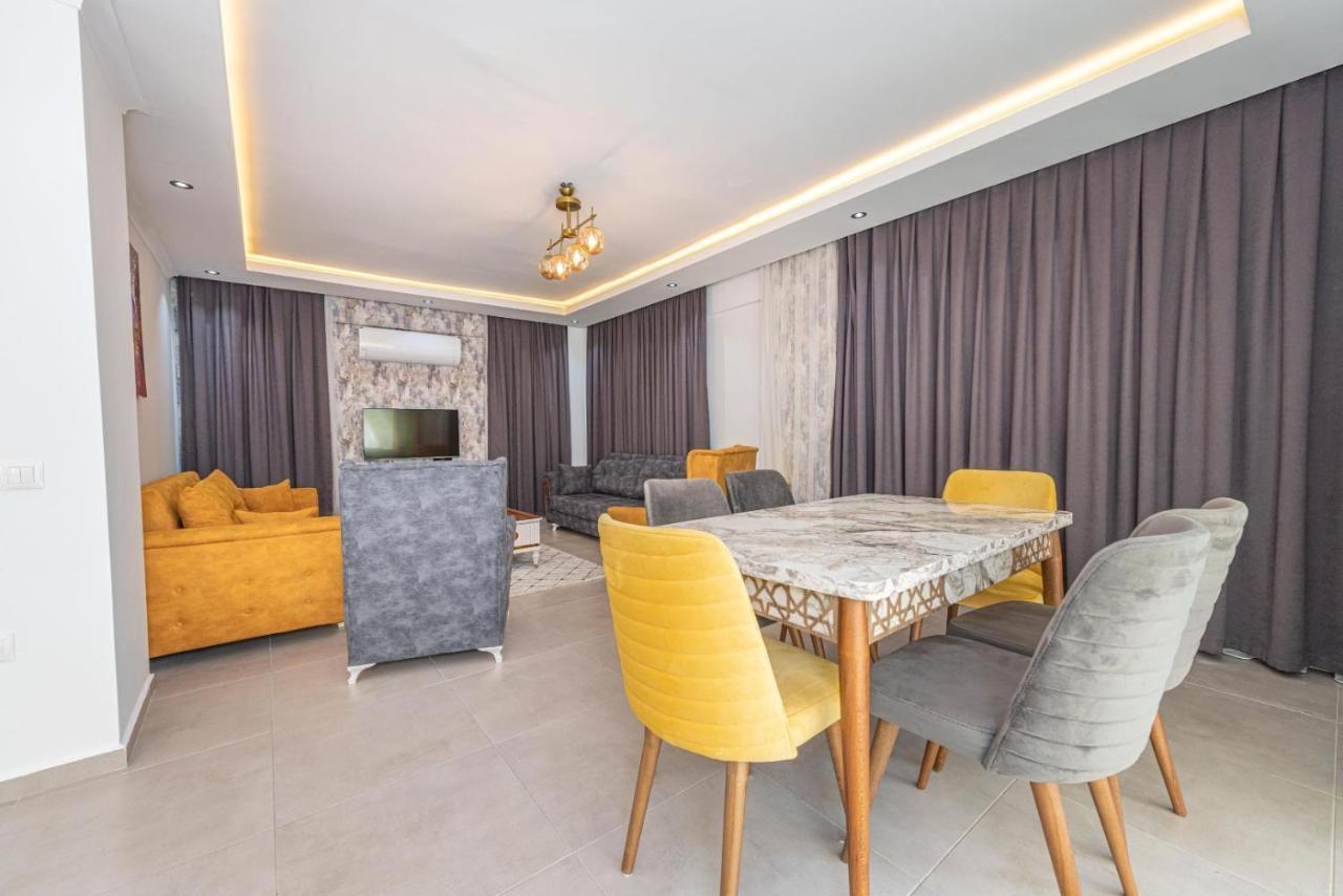 4 Bedroom Holiday Villa In Hisaroenue Oeluedeniz- Gold Rose เฟทิเย ภายนอก รูปภาพ
