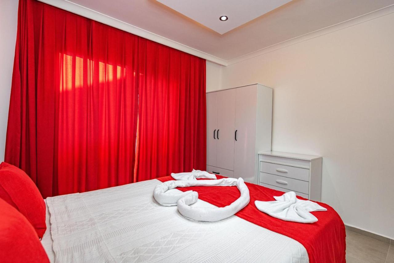 4 Bedroom Holiday Villa In Hisaroenue Oeluedeniz- Gold Rose เฟทิเย ภายนอก รูปภาพ