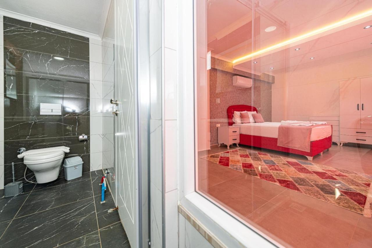4 Bedroom Holiday Villa In Hisaroenue Oeluedeniz- Gold Rose เฟทิเย ภายนอก รูปภาพ